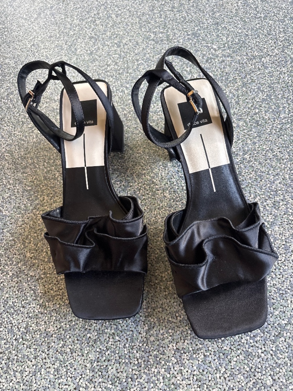 Dolce Vita Block Heel Shoes. Size 9.5
